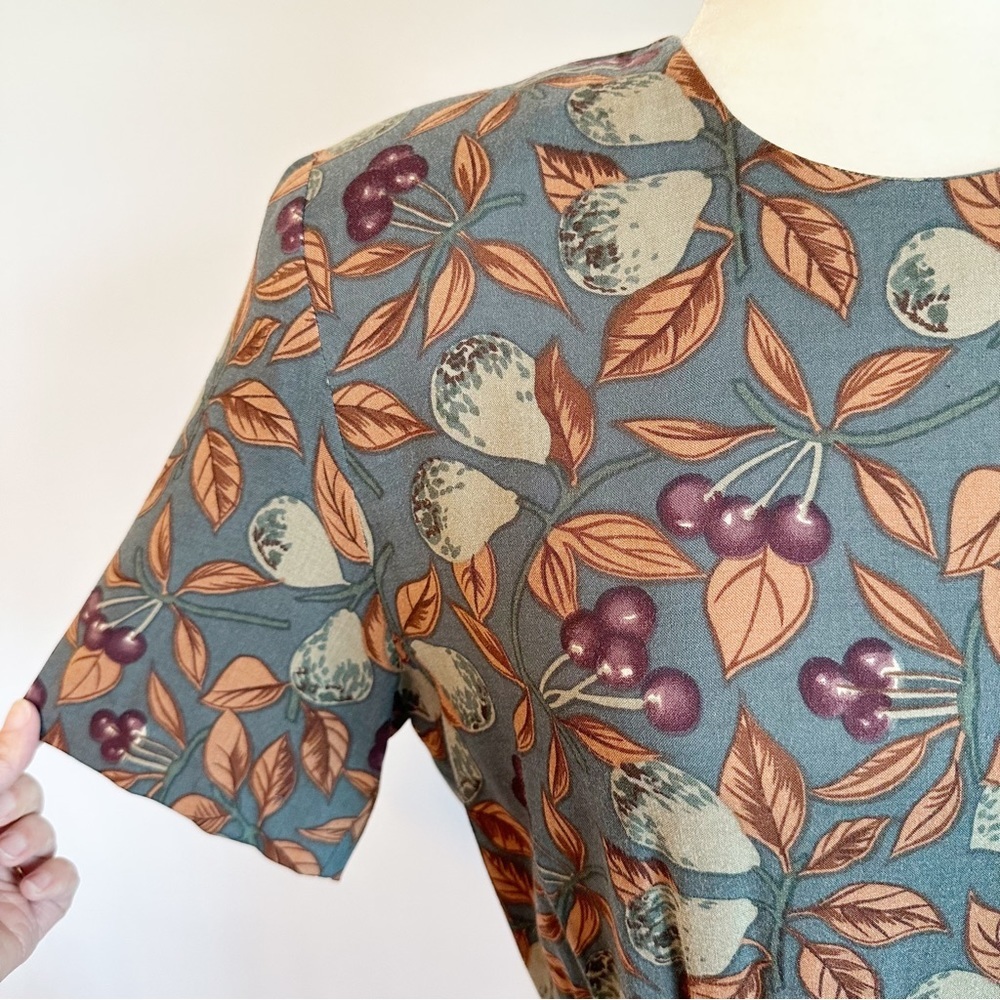 SOLD! Vintage 80's Karin Stevens Green Fruit Pleated A-Line Midi Dress 8 Petite - Picture 2 of 16